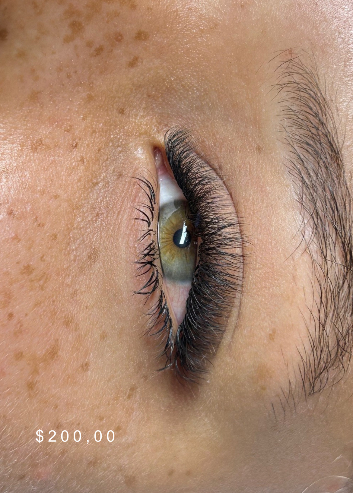 Imagem do serviço de Extensão de cílios + cílios inferiores