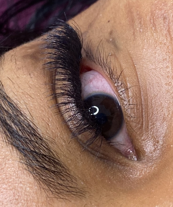 Imagem do serviço de Cílios tufos